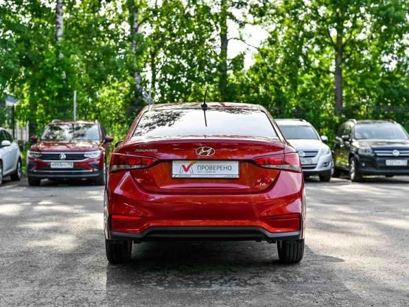 Hyundai Solaris II с пробегом 2017 года, цена 1 215 000 рублей, 135000 км, седан, Автокод Объявления