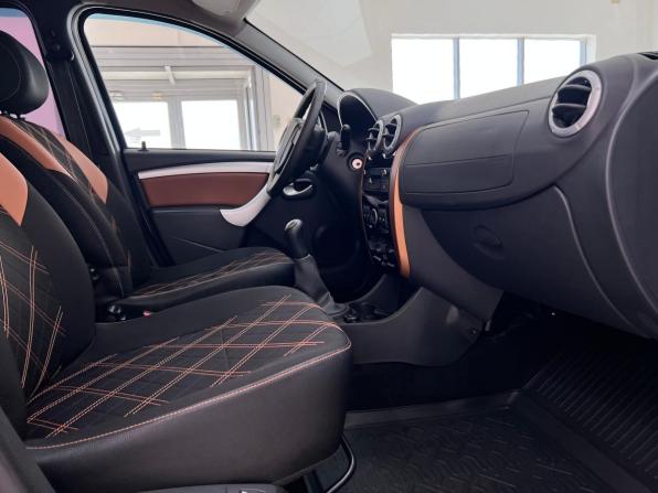 Lada (ВАЗ) Largus I с пробегом 2018 года, цена 995 000 рублей, 101429 км, универсал, Автокод Объявления