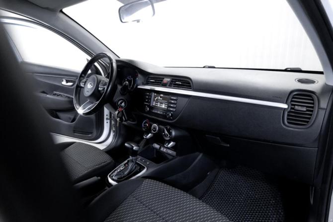 Kia Rio IV с пробегом 2019 года, цена 1 599 000 рублей, 72173 км, хэтчбек, Автокод Объявления