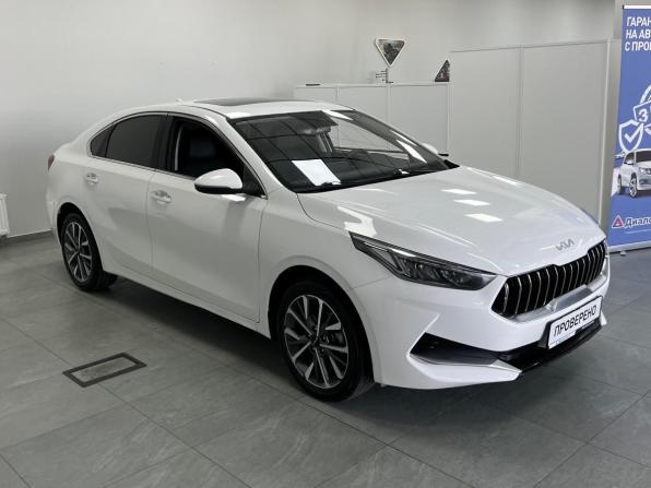 Kia K3 II (China Market) Рестайлинг с пробегом 2022 года, цена 1 899 000 рублей, 51500 км, седан, Автокод Объявления