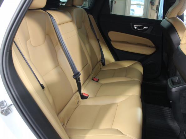 Volvo XC60 II с пробегом 2020 года, цена 3 370 000 рублей, 152742 км, внедорожник, Автокод Объявления
