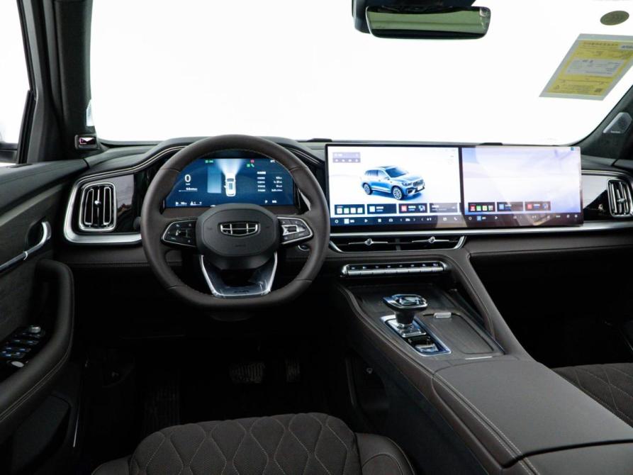 Geely Monjaro I Рестайлинг 2 Москва  - изображение 6
