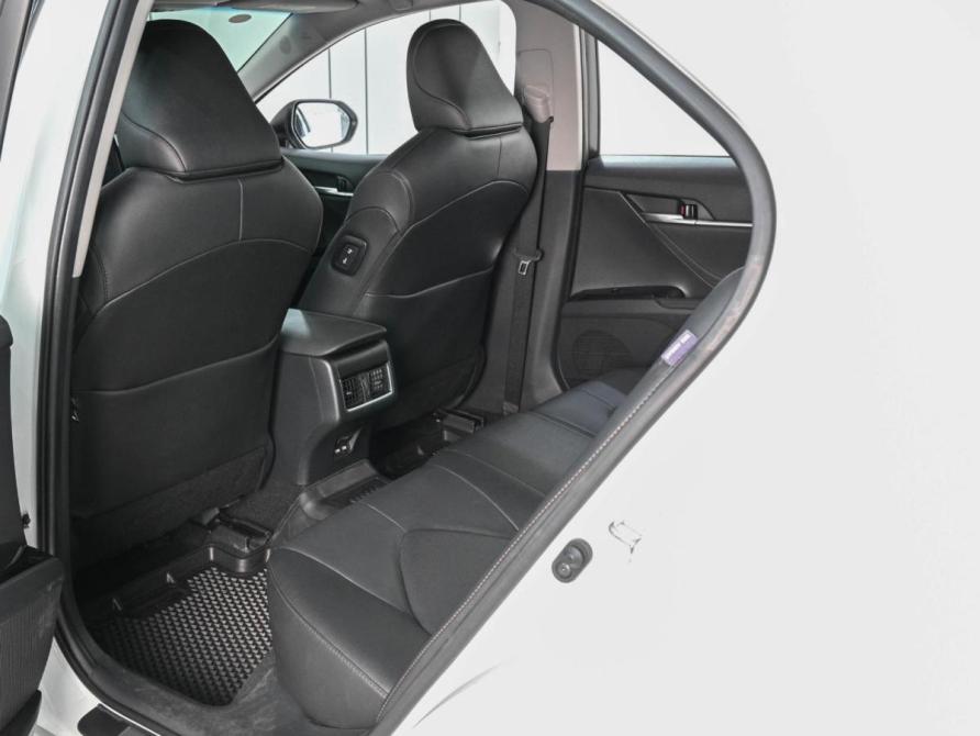 Toyota Camry VIII (XV70) Рестайлинг Ростов-на-Дону  - изображение 11
