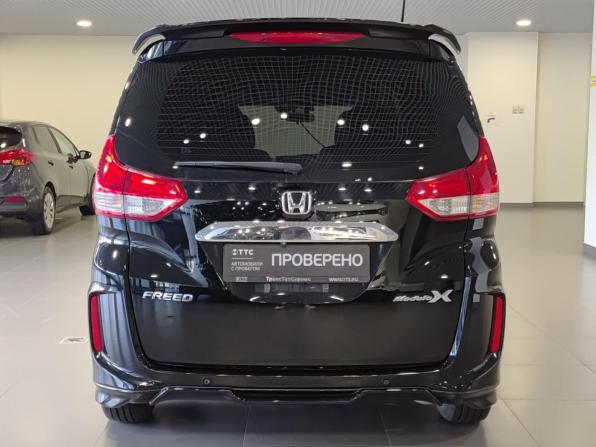 Honda Freed II Рестайлинг с пробегом 2020 года, цена 2 100 000 рублей, 73574 км, компактвэн, Автокод Объявления