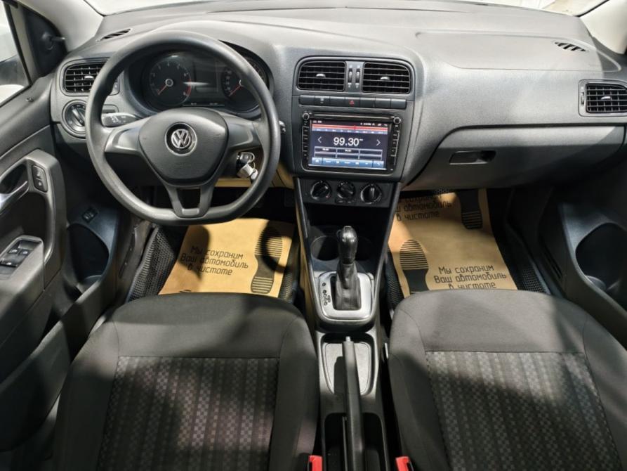 Volkswagen Polo V Рестайлинг Курск  - изображение 8