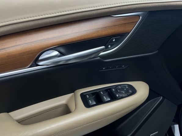 Cadillac XT5 I с пробегом 2017 года, цена 2 250 000 рублей, 89000 км, внедорожник, Автокод Объявления