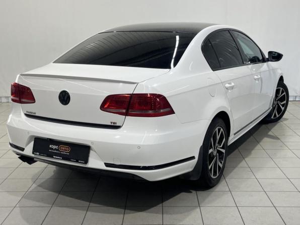 Volkswagen Passat B7 с пробегом 2014 года, цена 1 115 000 рублей, 214184 км, седан, Автокод Объявления