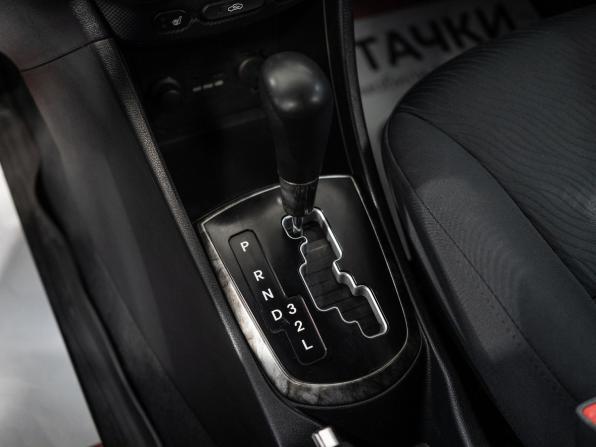Hyundai Solaris I с пробегом 2012 года, цена 795 000 рублей, 164835 км, седан, Автокод Объявления