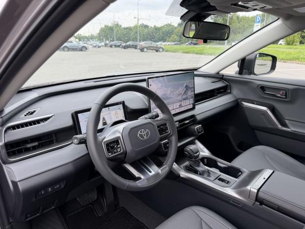 Toyota RAV4 VI (XA60) с пробегом 2026 года, цена 4 150 000 рублей, 25 км, внедорожник, Автокод Объявления