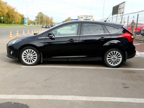 Ford Focus III с пробегом 2014 года, цена 559 000 рублей, 231500 км, хэтчбек, Автокод Объявления