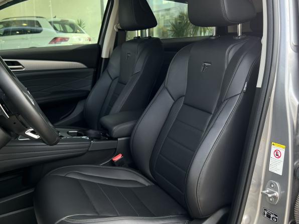 Haval F7x I Рестайлинг с пробегом 2023 года, цена 2 390 000 рублей, 15301 км, внедорожник, Автокод Объявления