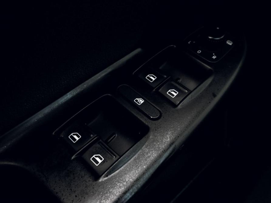 Volkswagen Passat B6 Екатеринбург  - изображение 13