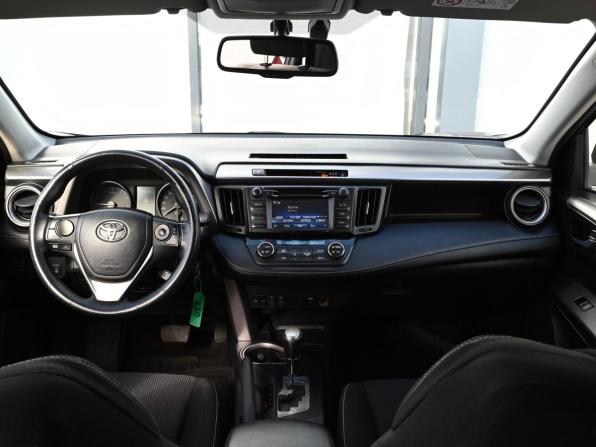 Toyota RAV4 IV (XA40) Рестайлинг с пробегом 2015 года, цена 2 225 000 рублей, 164031 км, внедорожник, Автокод Объявления