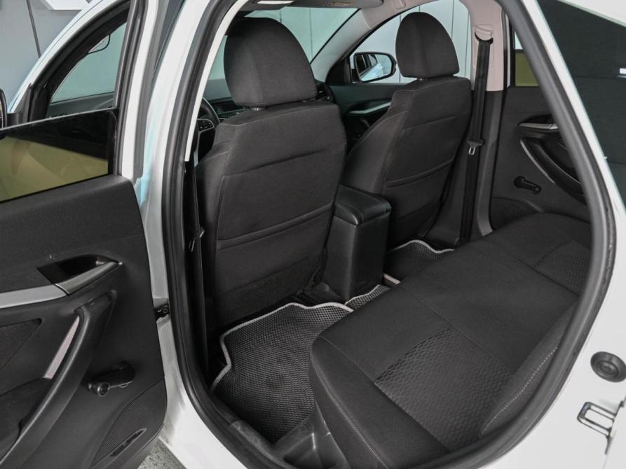 Lada (ВАЗ) Vesta I Ростов-на-Дону  - изображение 11
