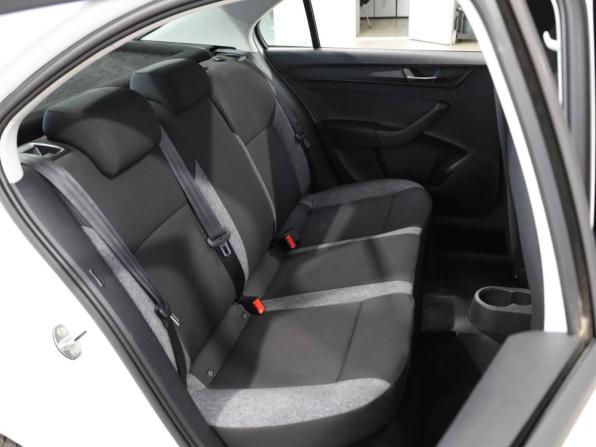 Skoda Rapid II с пробегом 2020 года, цена 1 649 500 рублей, 93421 км, лифтбек, Автокод Объявления