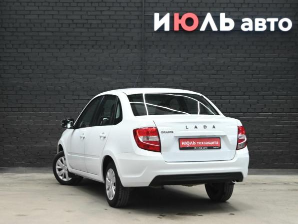 Lada (ВАЗ) Granta I Рестайлинг с пробегом 2023 года, цена 865 000 рублей, 38757 км, седан, Автокод Объявления