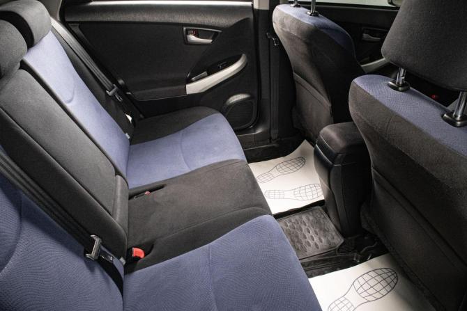 Toyota Prius III Рестайлинг (XW30) с пробегом 2015 года, цена 1 519 000 рублей, 150611 км, лифтбек, Автокод Объявления