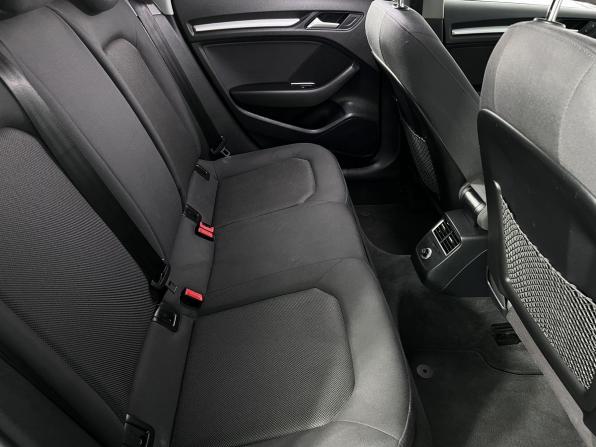 Audi A3 III (8V) Рестайлинг с пробегом 2018 года, цена 1 840 000 рублей, 148579 км, хэтчбек, Автокод Объявления