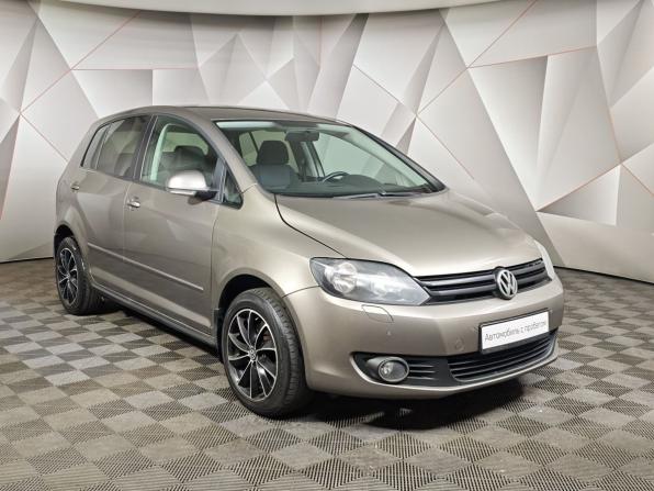 Volkswagen Golf Plus II с пробегом 2009 года, цена 585 000 рублей, 281545 км, хэтчбек, Автокод Объявления