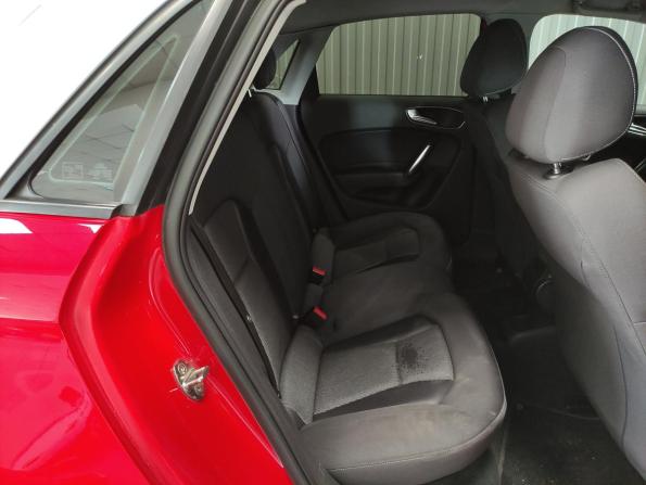 Audi A1 I (8X) с пробегом 2013 года, цена 795 000 рублей, 208582 км, хэтчбек, Автокод Объявления