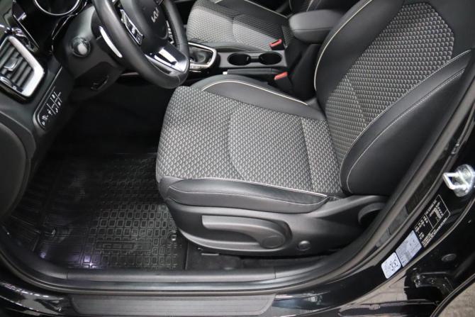 Kia Ceed III Рестайлинг с пробегом 2022 года, цена 2 295 170 рублей, 27393 км, хэтчбек, Автокод Объявления