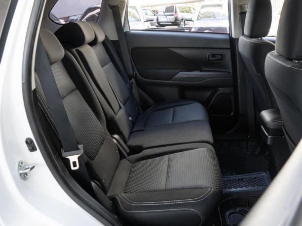 Mitsubishi Outlander III Рестайлинг 3 с пробегом 2020 года, цена 2 239 000 рублей, 115597 км, внедорожник, Автокод Объявления