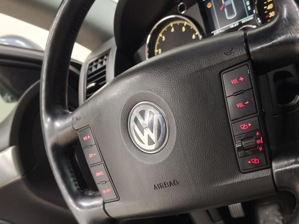 Volkswagen Touareg I с пробегом 2006 года, цена 820 000 рублей, 252488 км, внедорожник, Автокод Объявления