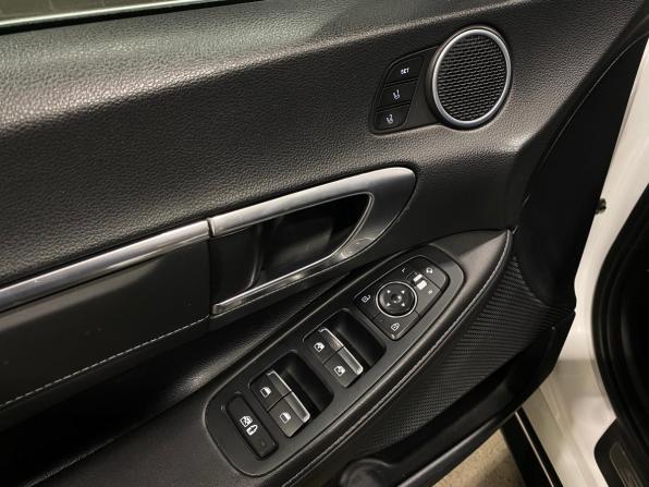 Hyundai Sonata VIII (DN8) с пробегом 2023 года, цена 2 350 000 рублей, 116634 км, седан, Автокод Объявления