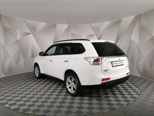 Mitsubishi Outlander III с пробегом 2013 года, цена 1 125 000 рублей, 290368 км, внедорожник, Автокод Объявления