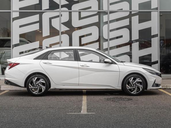 Hyundai Avante VII с пробегом 2020 года, цена 1 850 000 рублей, 96255 км, седан, Автокод Объявления