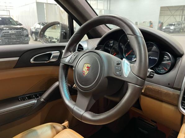Porsche Cayenne II (958) с пробегом 2011 года, цена 2 379 000 рублей, 239700 км, внедорожник, Автокод Объявления