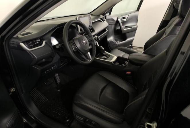 Toyota RAV4 V (XA50) с пробегом 2021 года, цена 3 699 000 рублей, 88211 км, внедорожник, Автокод Объявления