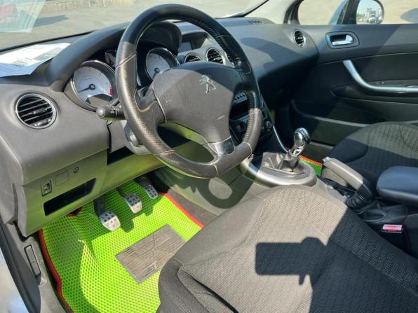 Peugeot 308 I Рестайлинг с пробегом 2011 года, цена 345 000 рублей, 239931 км, хэтчбек, Автокод Объявления