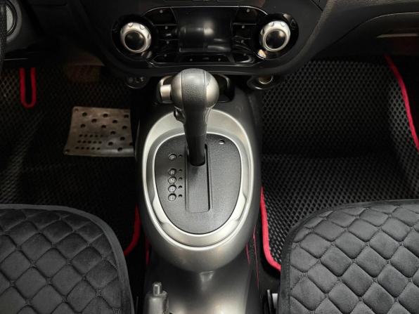 Nissan Juke I с пробегом 2012 года, цена 968 000 рублей, 145805 км, внедорожник, Автокод Объявления