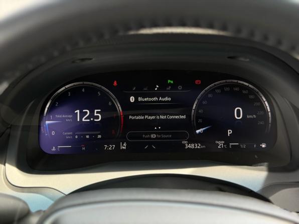 Toyota Camry VIII (XV70) Рестайлинг с пробегом 2023 года, цена 3 550 000 рублей, 34833 км, седан, Автокод Объявления