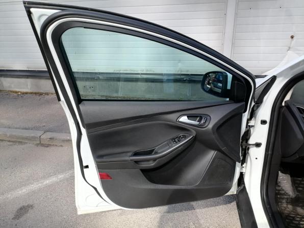 Ford Focus III Рестайлинг с пробегом 2016 года, цена 779 000 рублей, 159683 км, универсал, Автокод Объявления