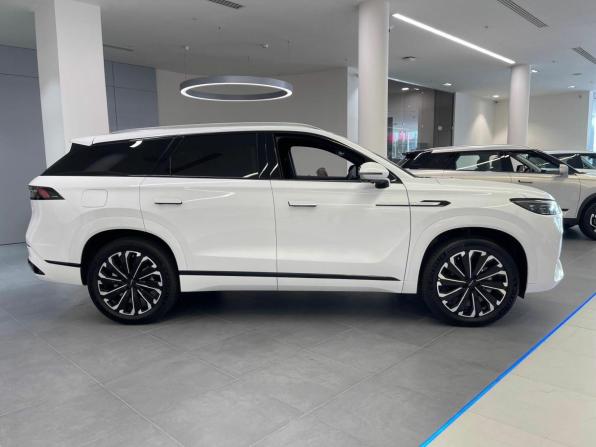 Новый Jaecoo J8 2026 года, цена 4 599 000 рублей, внедорожник, Автокод Объявления