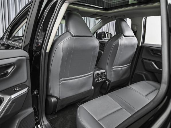 Toyota RAV4 VI (XA60) с пробегом 2026 года, цена 4 294 000 рублей, 17 км, внедорожник, Автокод Объявления