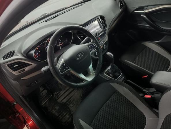 Lada (ВАЗ) Vesta I с пробегом 2019 года, цена 989 000 рублей, 65000 км, седан, Автокод Объявления