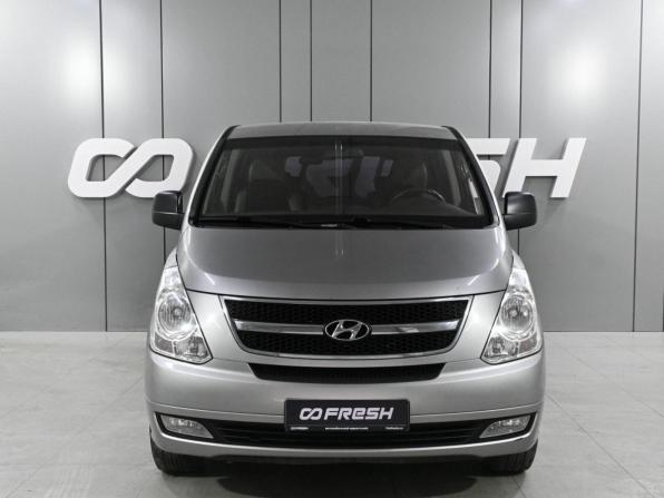 Hyundai Grand Starex I с пробегом 2015 года, цена 2 090 000 рублей, 190592 км, минивэн, Автокод Объявления