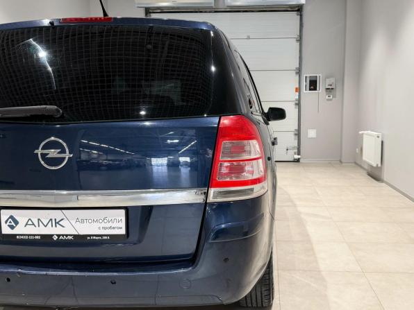 Opel Zafira B Рестайлинг с пробегом 2011 года, цена 592 350 рублей, 291293 км, минивэн, Автокод Объявления