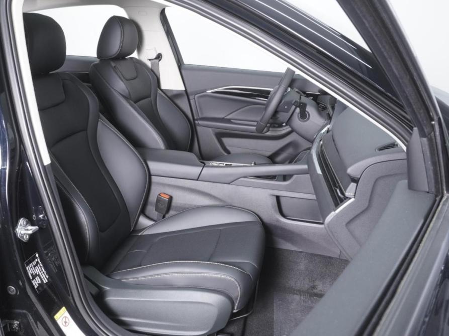 FAW Bestune B70 I Рестайлинг Ростов-на-Дону  - изображение 8
