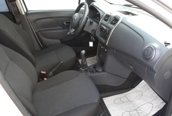 Renault Logan II с пробегом 2015 года, цена 650 000 рублей, 127605 км, седан, Автокод Объявления