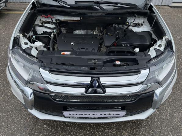 Mitsubishi Outlander III Рестайлинг 2 с пробегом 2015 года, цена 1 992 000 рублей, 148782 км, внедорожник, Автокод Объявления