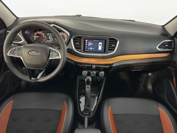 Lada (ВАЗ) Vesta I Рестайлинг (NG) с пробегом 2024 года, цена 1 528 900 рублей, 26000 км, универсал, Автокод Объявления
