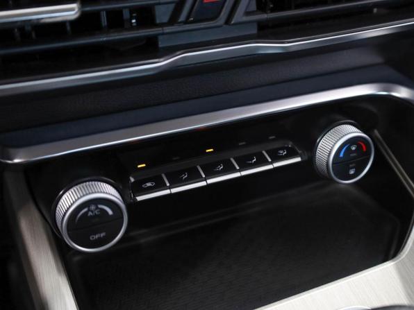 Geely Coolray I с пробегом 2023 года, цена 1 499 000 рублей, 79303 км, внедорожник, Автокод Объявления