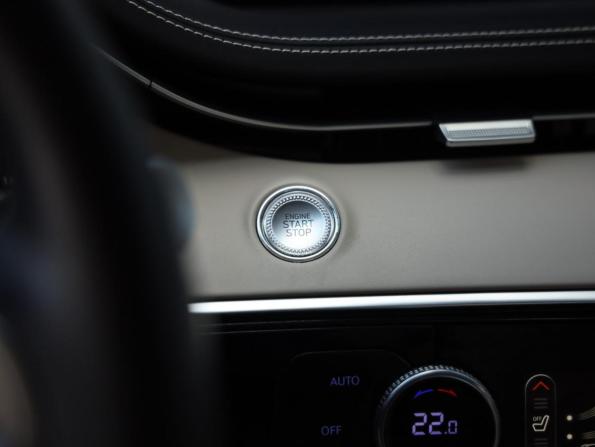 Genesis GV70 I с пробегом 2021 года, цена 4 449 000 рублей, 95055 км, внедорожник, Автокод Объявления