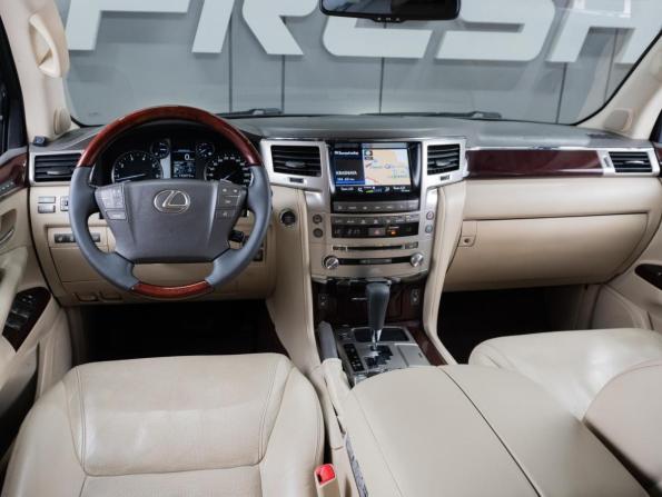 Lexus LX III Рестайлинг с пробегом 2013 года, цена 4 099 000 рублей, 192019 км, внедорожник, Автокод Объявления