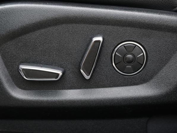 Ford Explorer V Рестайлинг с пробегом 2018 года, цена 2 571 000 рублей, 174777 км, внедорожник, Автокод Объявления