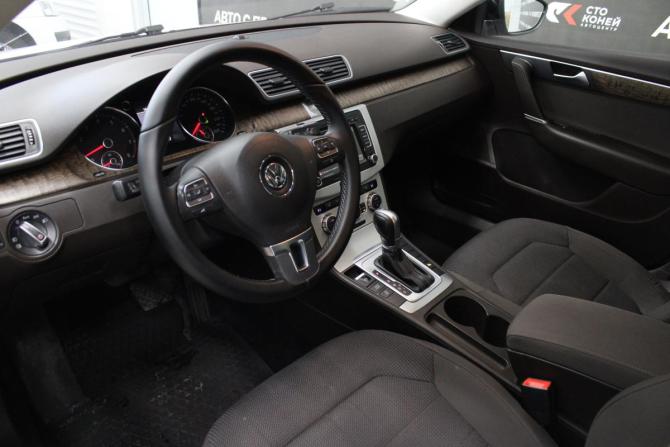 Volkswagen Passat B7 с пробегом 2014 года, цена 1 230 000 рублей, 174517 км, седан, Автокод Объявления